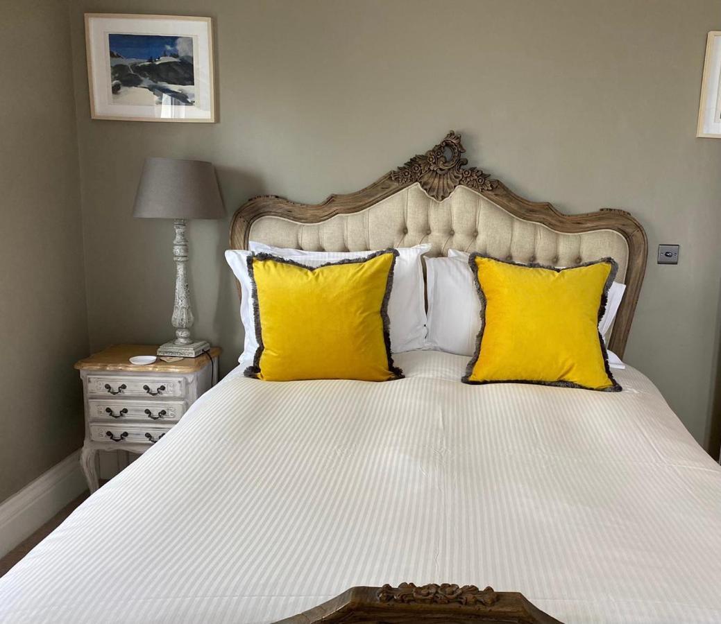 The White House Hotel New Quay Exterior foto